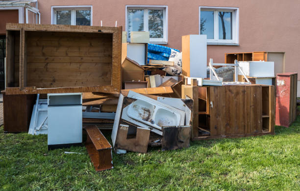 Best Yard Cleanup Services  in Crestline, OH